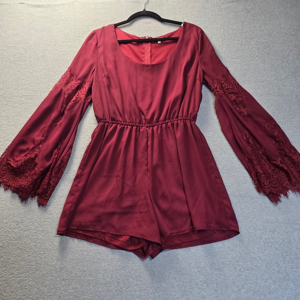 Charlotte Russe Romper Lace Bell Sleeve Womens M Burgundy Boho Long Sleeve Short